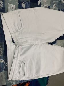 Devis White Ankle Length Jeans