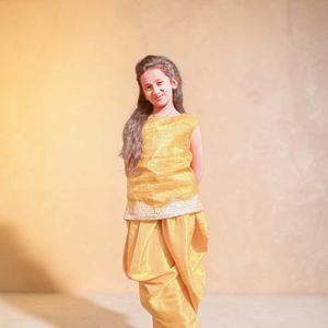 Matching Ethnic Kurta Set for Mom &amp; Daughter