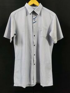 Men's Short Sleeve Button-Up Shirt