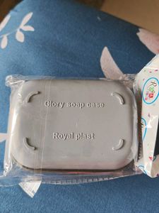 DURABLE PLASTIC SOAP CASE HOLDER