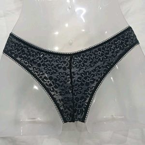 🪔 Elegant Black Lace Panties