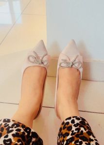 Cute Pink Bow Flats