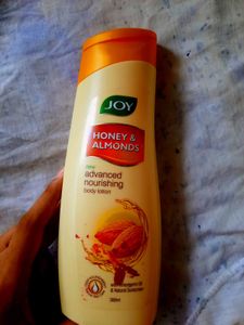 Joy Honey & Almonds Body Lotion