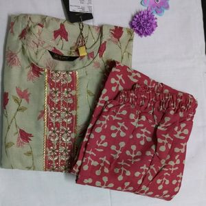 Branded Kurti With Mid Pallazo