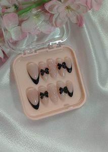 Classic  Bow Black French Press On Nails