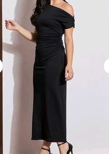 Black One-Shoulder Bodycon Dress 🖤✨