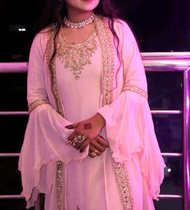 Elegant Pink Kurta Set