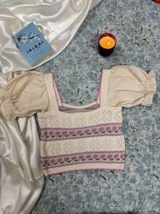 Cute Puff Sleeve Floral Knit Crop Top