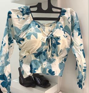 Blue Bloom Tie-Front Crop Top