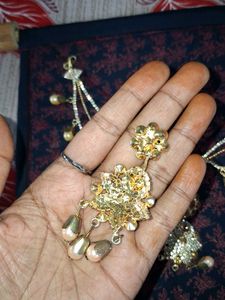 earring with sahara💗