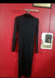 NEW -Black Bodycon Dress