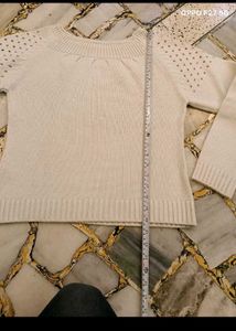 26. Pure Wool Cozy Cream Knit Sweater