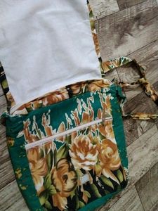 hand bag