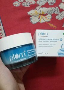 Plum Rice Water Gel Cream