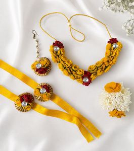 Yellow Floral Jewellery Set