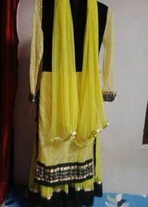 Parrot Gawn With Dupatta