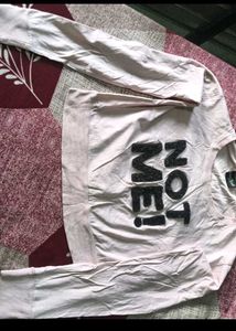 5 Bundle of Graphic T-Shirts