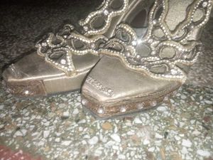 Golden Embellished sandal heels combo
