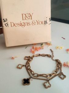 Chic Layered Clover Bracelet