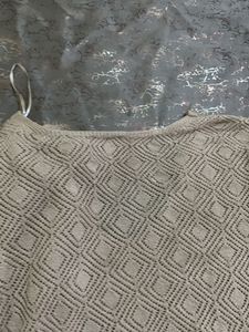 Lightweight Knit V-Neck Tunic Top