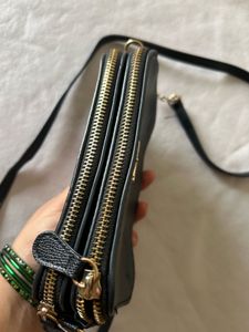 Dragonfly Black Mini Sling