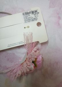 A beautiful hairband