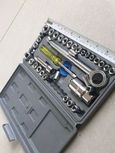 Comprehensive Socket Wrench Set