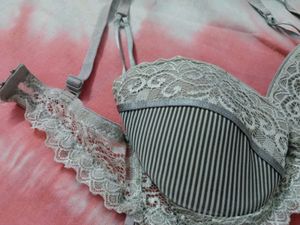 Lace Trim Striped Bra