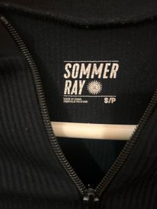 Black Ribbed Zip-Up Cropped Sweater