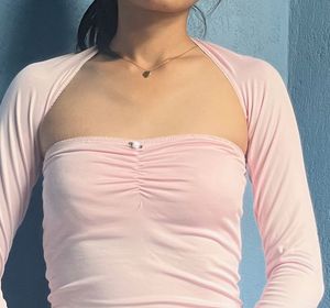 Cute Pink Cropped Top with Sleeves