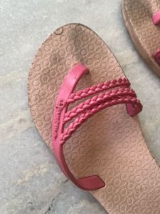Ipanema Pink Braided Flip-Flops