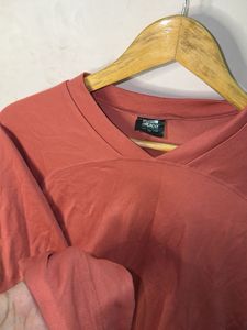 Women's Coral V-Neck Long Sleeve Top