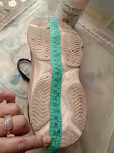 Women Redtape Shoes