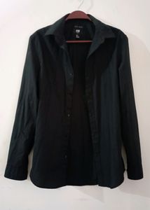 H&amp;MBlack Shirt. Bust: 36 Inches. Length: 28 Inche