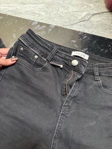 Black Ripped Skinny Jeans