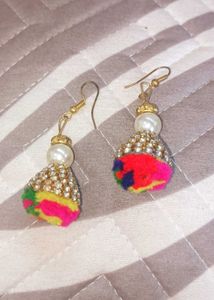 Sparkling stone Earrings with Pearls