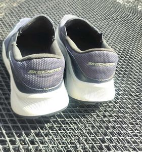 🪩🪻OG SKETCHERS EQUALIZER UNISEX SHOES