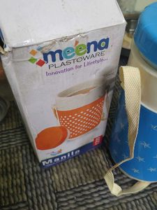 Meena Plastoware Insulated Flask