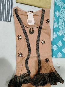 Chic Kurtas Set of 5