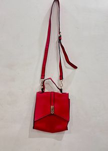Alvaro Castagnino Red Beautiful Cross Body Purse