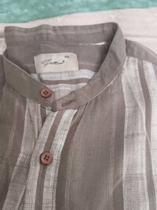 Men's Striped Casual Shirt