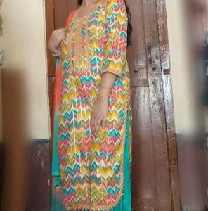 Vibrant Geometric Print Kurta