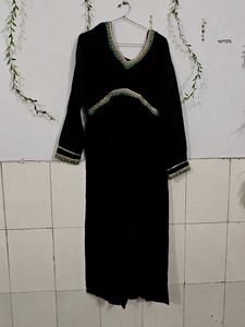 Elegant Black Aliya Cut Kurti
