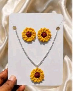 Handmade Crochet Flower Necklace &amp; Earring Set