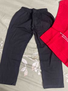 Red Graphic T-Shirt &amp; Black Pants Set