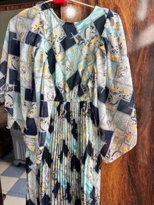 Unique Printed Flowy Midi Dress