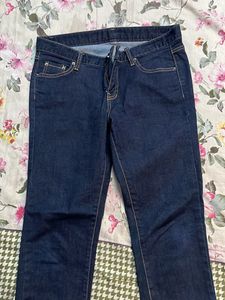 Classic Dark Wash Skinny Jeans