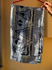 Stylish Geometric Print Saree no blouse
