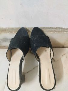 Stylish Black Mules