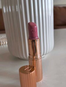 Charlotte Tilbury Matte Revolution Lipstick